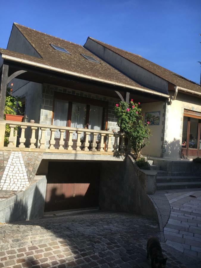 Appartement Independant Chez L'Habitant Bezons Luaran gambar