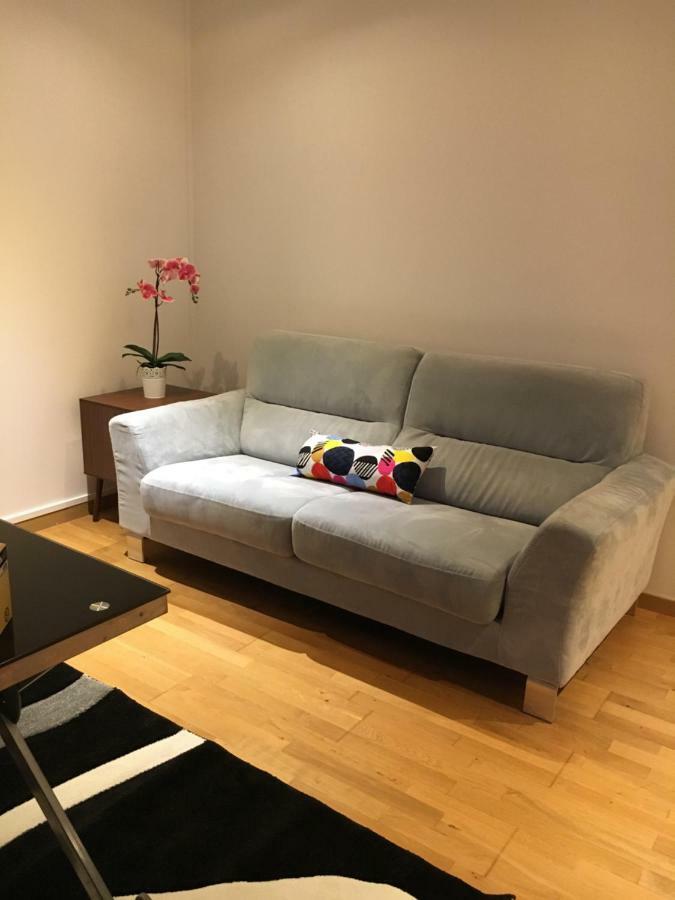 Appartement Independant Chez L'Habitant Bezons Luaran gambar